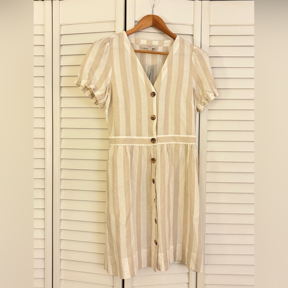 NWT Ann Taylor Loft Ivory Tan Striped Puff Sleeve Dress Size 4P V Neck Linen